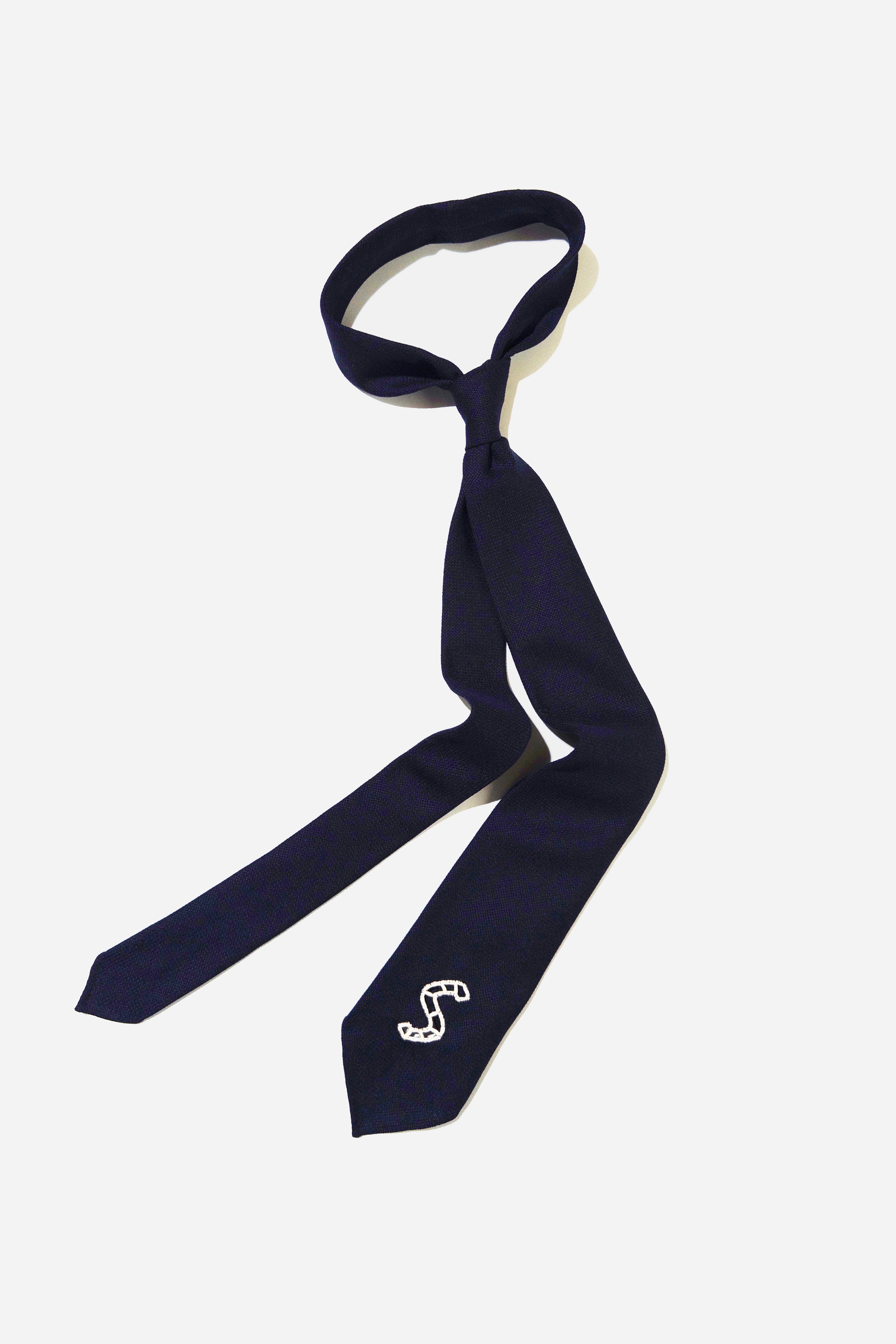 EMBROIDERED WOOL TIE