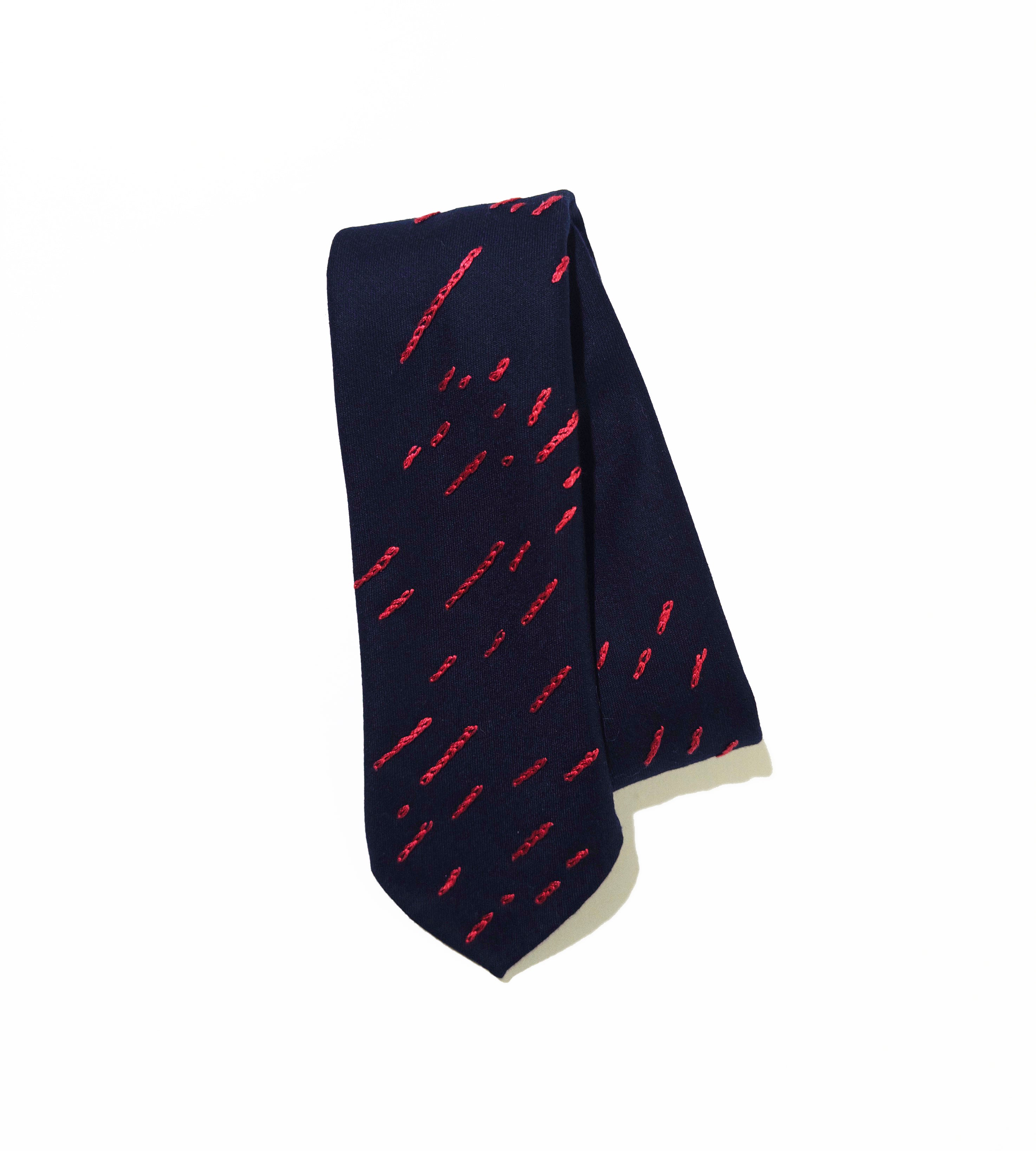 EMBROIDERED WOOL TIE