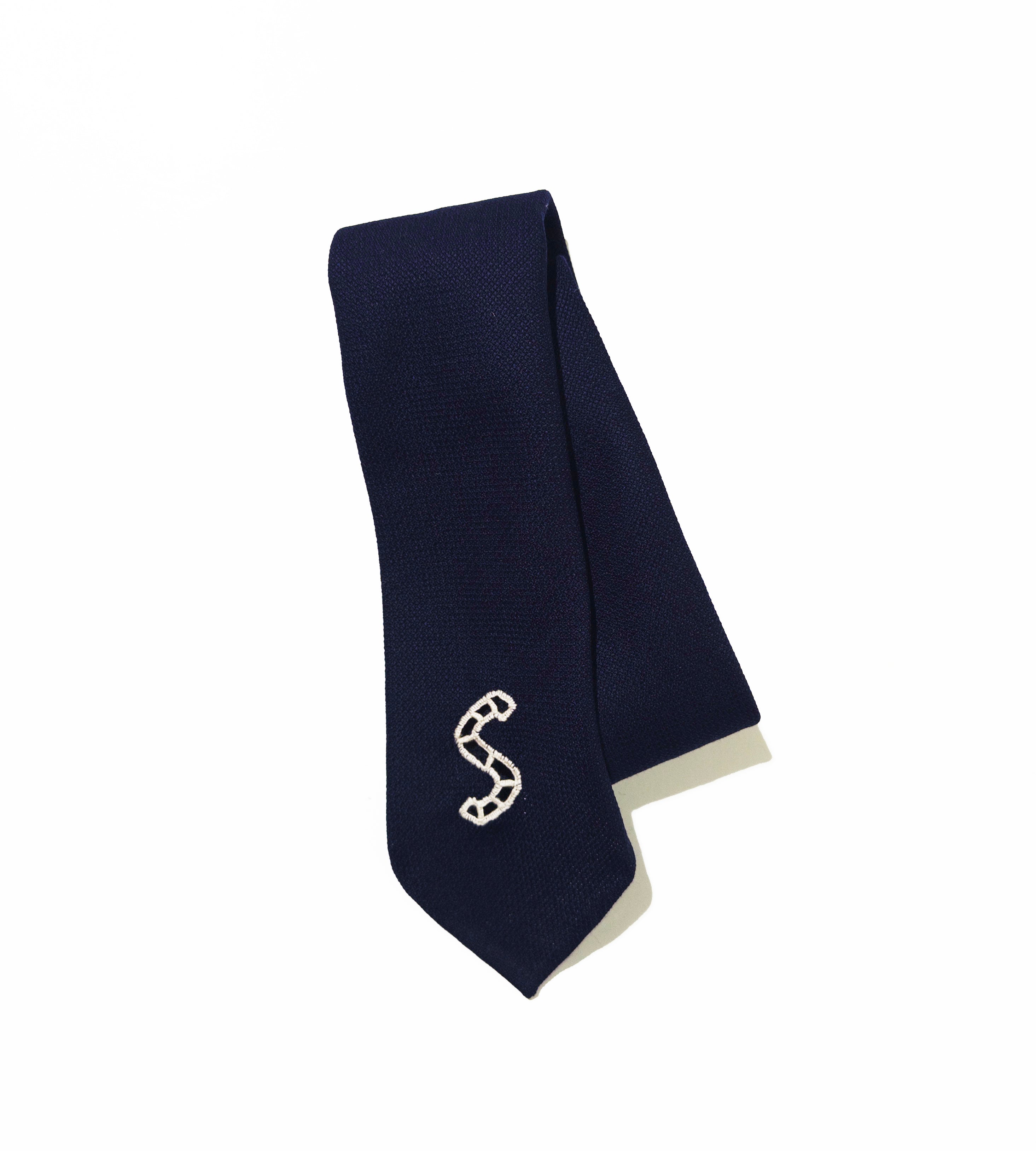 EMBROIDERED WOOL TIE