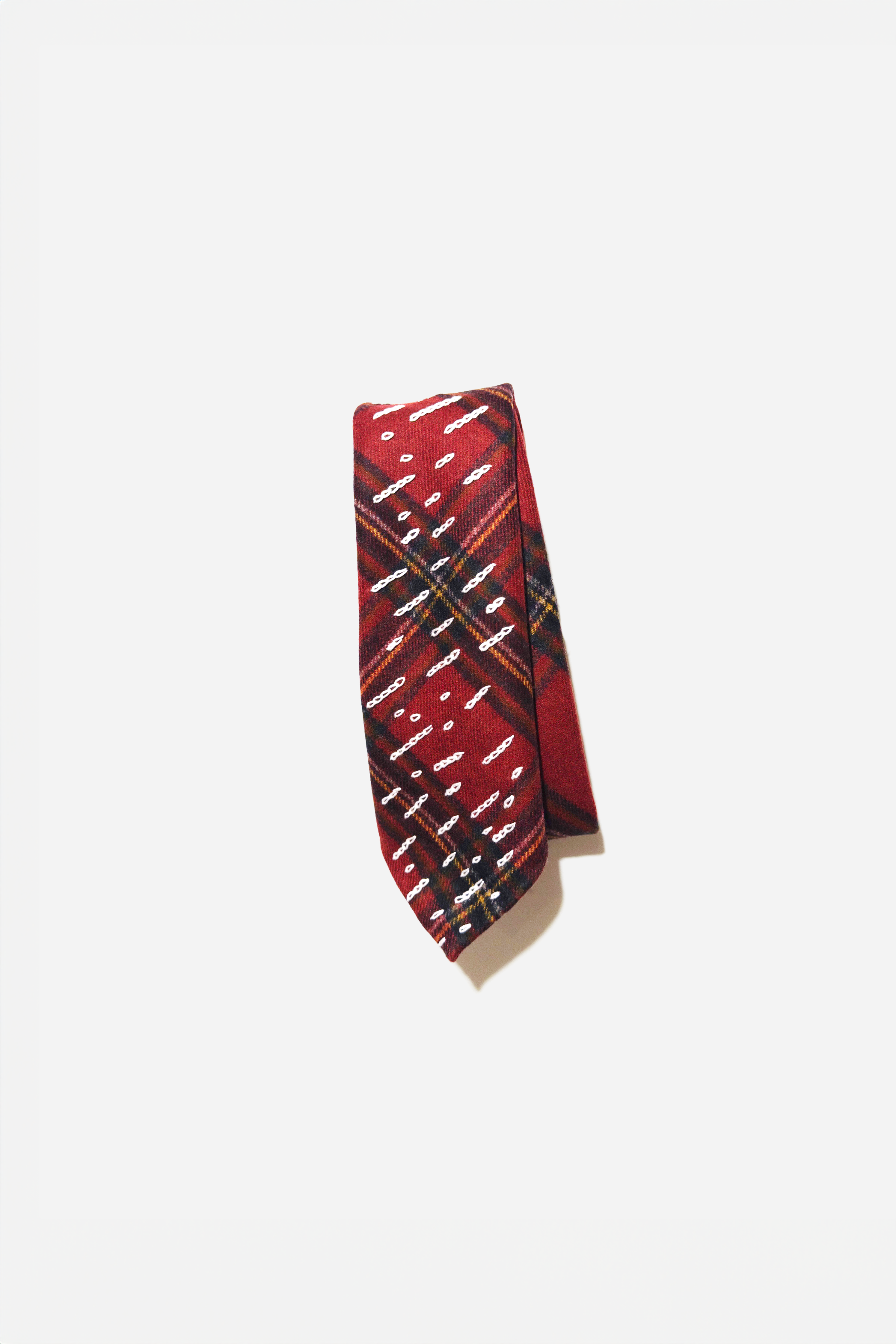 EMBROIDERED WOOL TIE