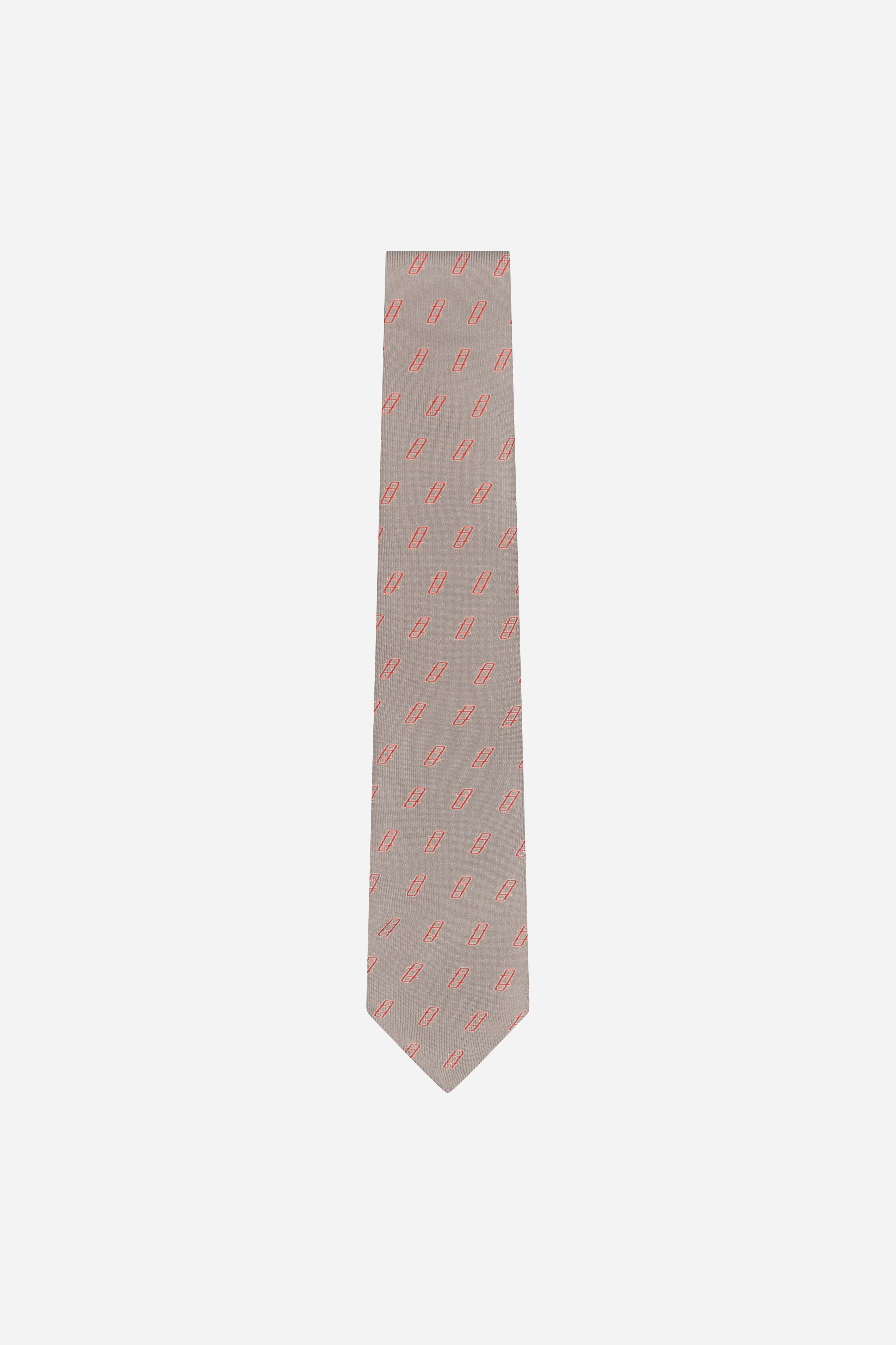 Silk A Tie